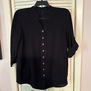 100% linen Fridaze brand black button up shirt size large